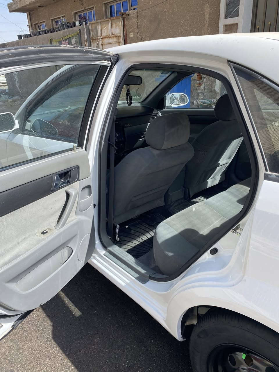 السلام عليكم
اوبترا موديل 2012 رقم بغداد بسمي بيهة صبغ شبرين موضح بالصوره ماشيه 146 كهربائيات وضع شركه السياره جاهزه للاخير ومسويلهة ادامه عام نقص برغي مابيهة سعر 88 وبي مجال بسيط مكاني بغداد الثعالبه 
***********
