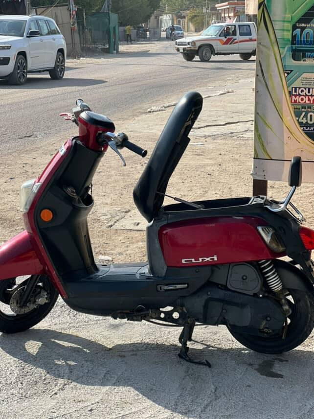 بوليس للبيع 2011
مفتوحه ولفات 
نكره سلف ناعمه كلش
سعر خاص 
***********
