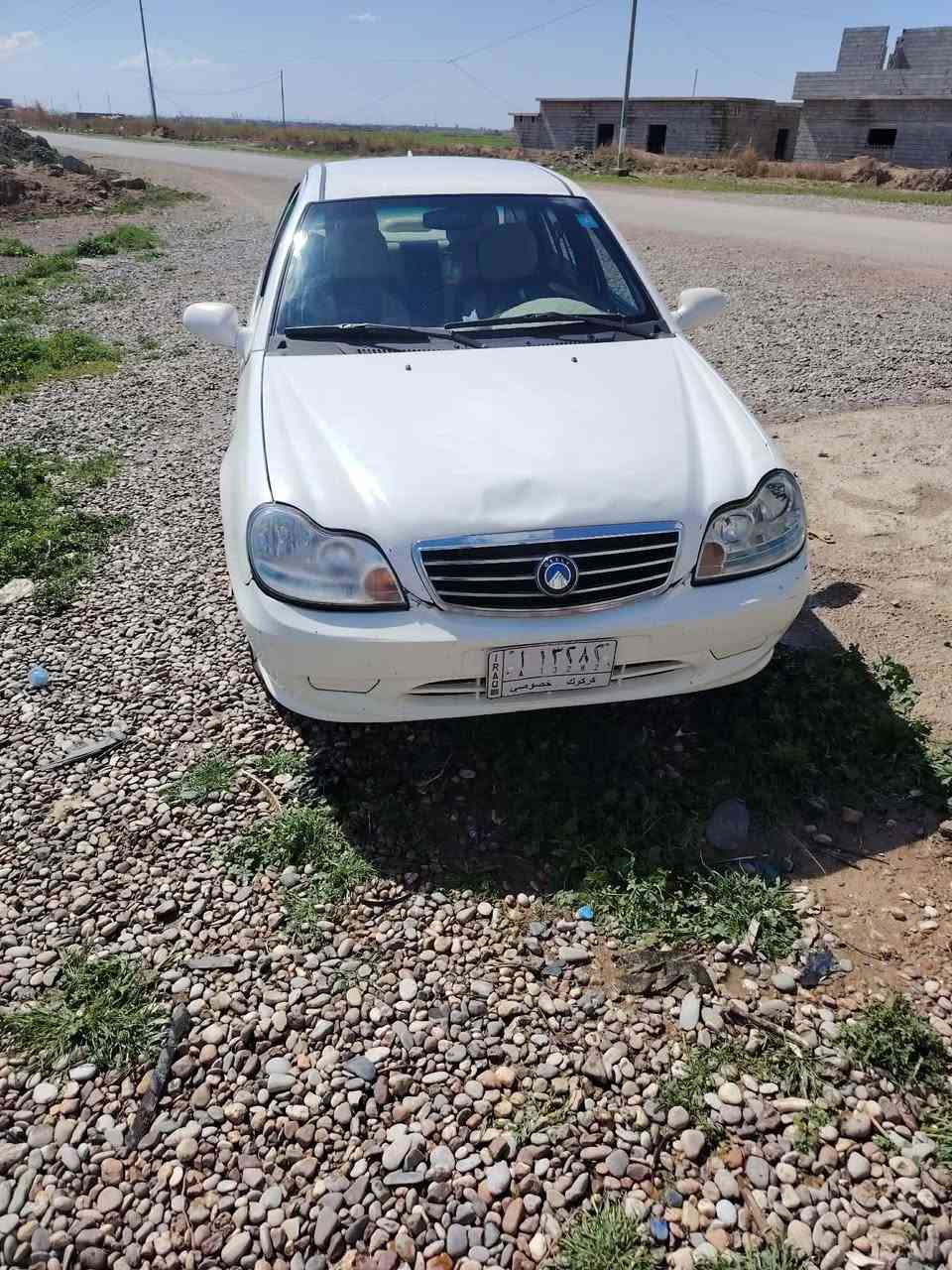 سياره سيكي موديل ٢٠٠١٣ جديدة كير محرك شرط زوج تايرات جديد تبريد ❄️ تدفائة كلها شرط جديد كابون بانزين لايتات زنول كلها جديد شرط التحويل وكالة من الشرعي السعر٤٠ وبيها مجال للتصال ***********
