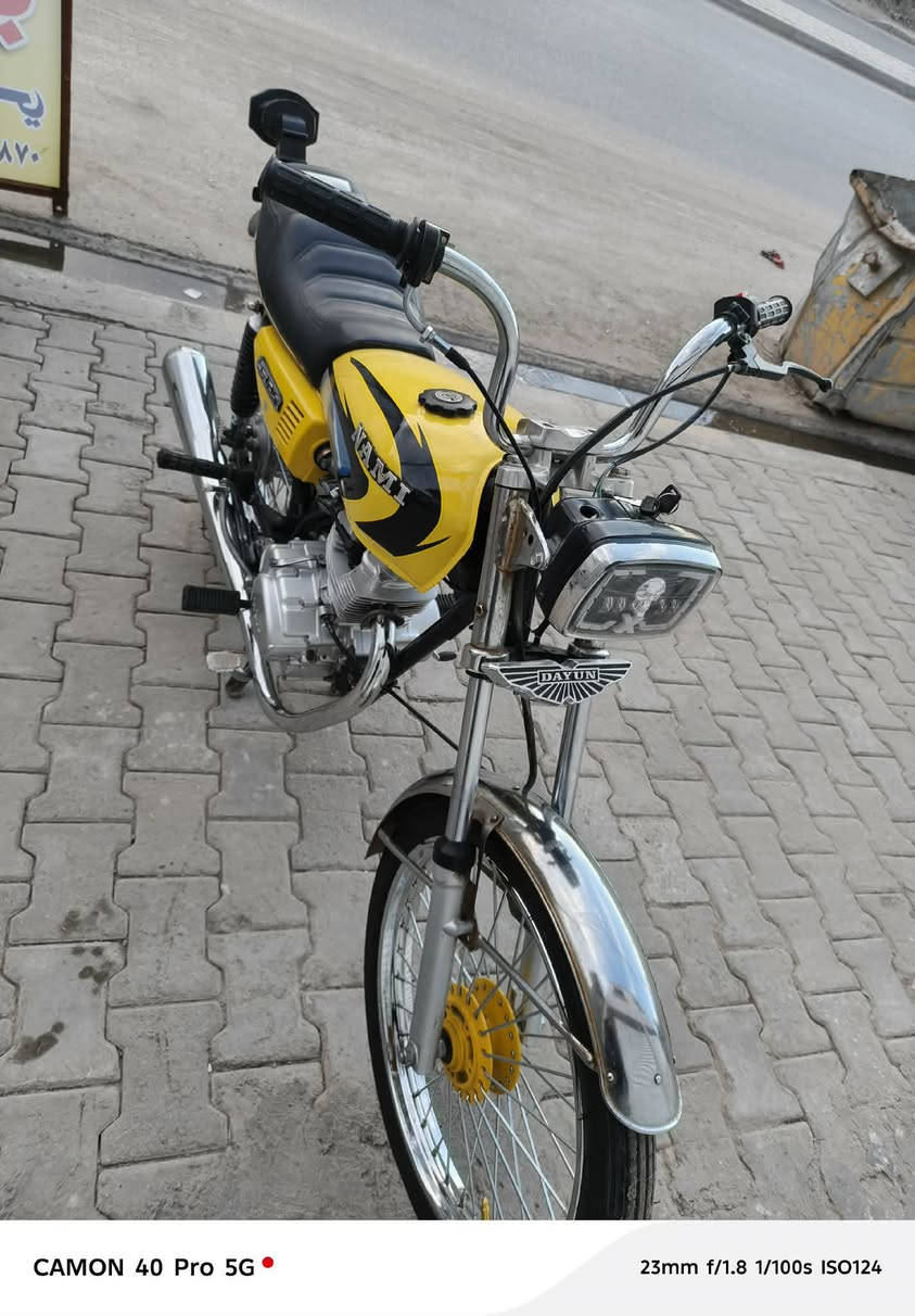 اربعه قير كلك تعمير 25 السعر 550 بالنجف شارع المطار بنزين خانه***********
