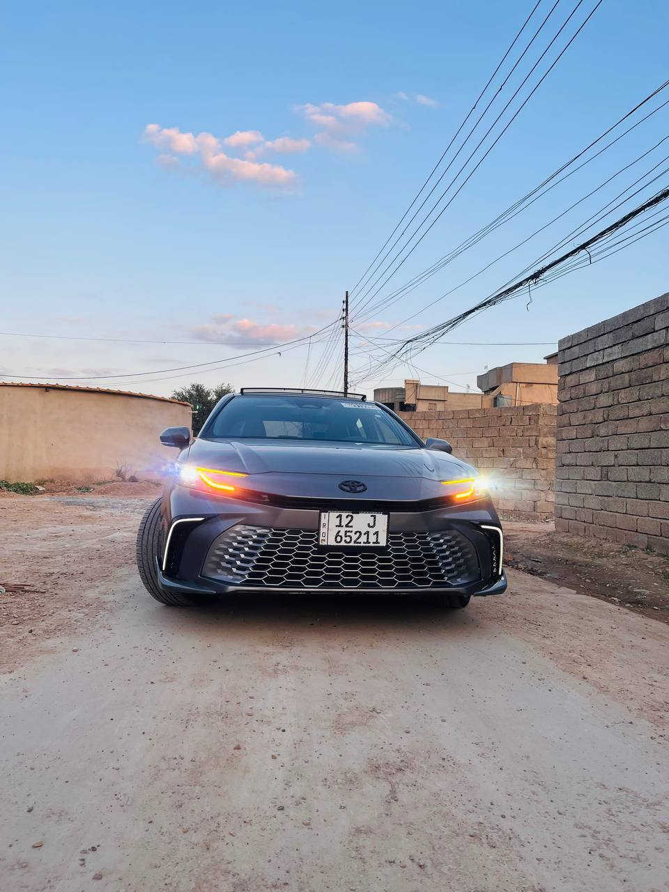 كامري 25 هايبر 
نينوى باسمي 
فول مواصفات بس داخل اسود 
اللون مميز رصاصي عميق
بانوراما
كشن كهرباء 
تشغيل عن بعد
اشارت ترحيب بالابواب
تشغيل بصمة 
بصمه ابواب
تشغيل عن بعد
رادارات 
 شحن لاسلكي  
شفتات ستيرن
كشانة جلد 
اشاير بالمري
وبعد بيها هواي مواصفات 
اللوان مميز رصاصي عميق
 ايرباك بردات فقط
الضرر جانبي بابين جهة السايق وشويه چاملغ خلفي بجم امامي خلفي كبس
ماشية 24000
السعر 248 وبيها مجال قليل بيع فقط نقد ***********
