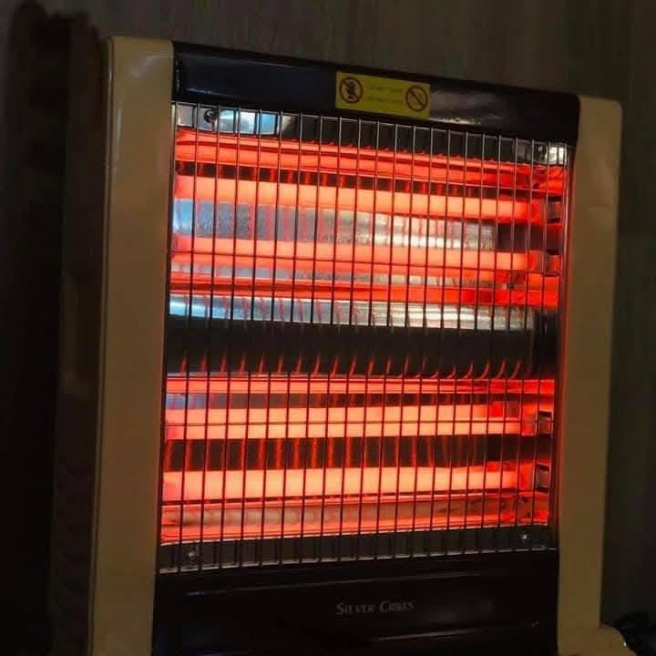 صوبة كهربائية 4 شموع
تنزيلات القطعة 22 بعد شهر القطعة ب 40 ماتحصلها 
باقي اخر 100 قطعة كلها جديد بالكارتون
يوجد توصيل لكافة انحاء العراق
***********
