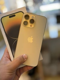 14 برو ماكس لون ل16 المميز لون دزيرت ذاكره 256  نموذج m الاصلي بطاريه ...