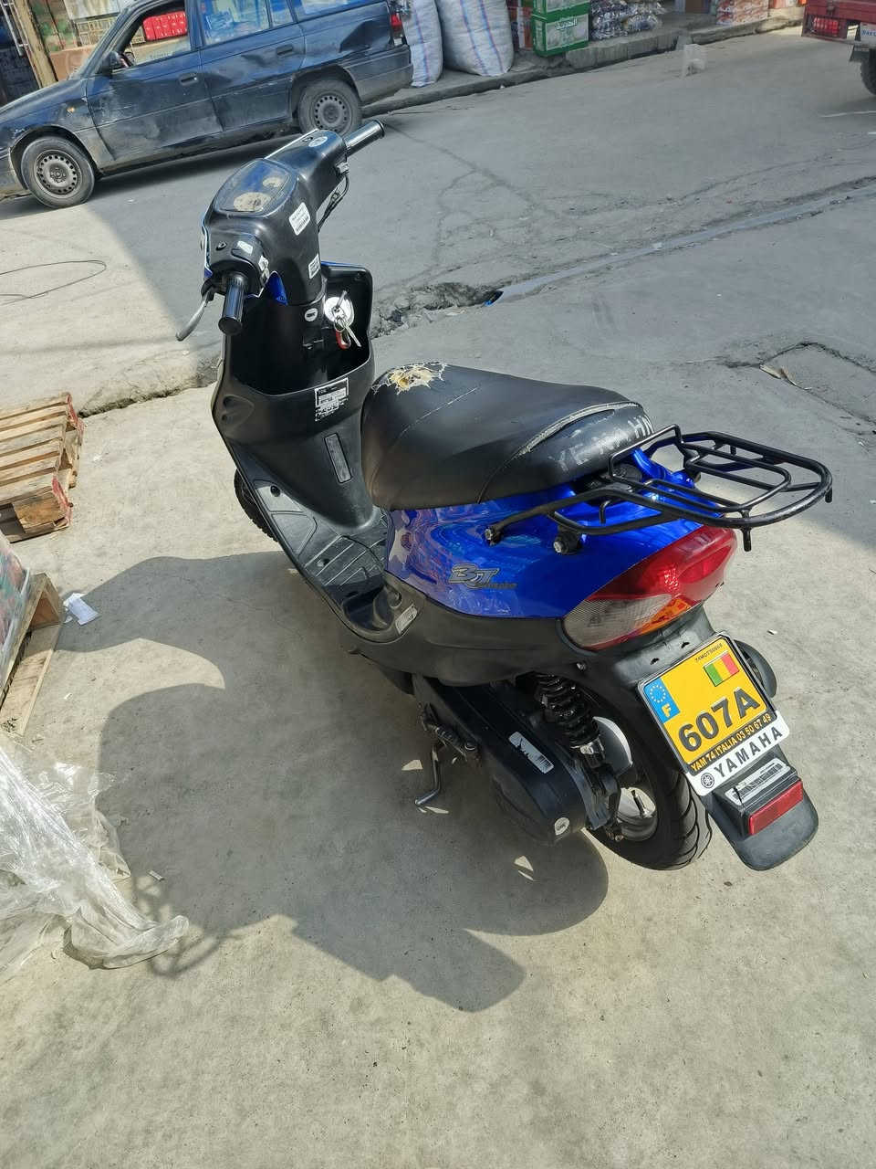 ماطور نحله للبيع معمر جديد كل شي شغال تايات جدد شرط نقره سلف ويرمينيه كله شغاله الماطور تاخذ وين تصرف عليه روح سعر 380 بي مجال الرقم ***********
