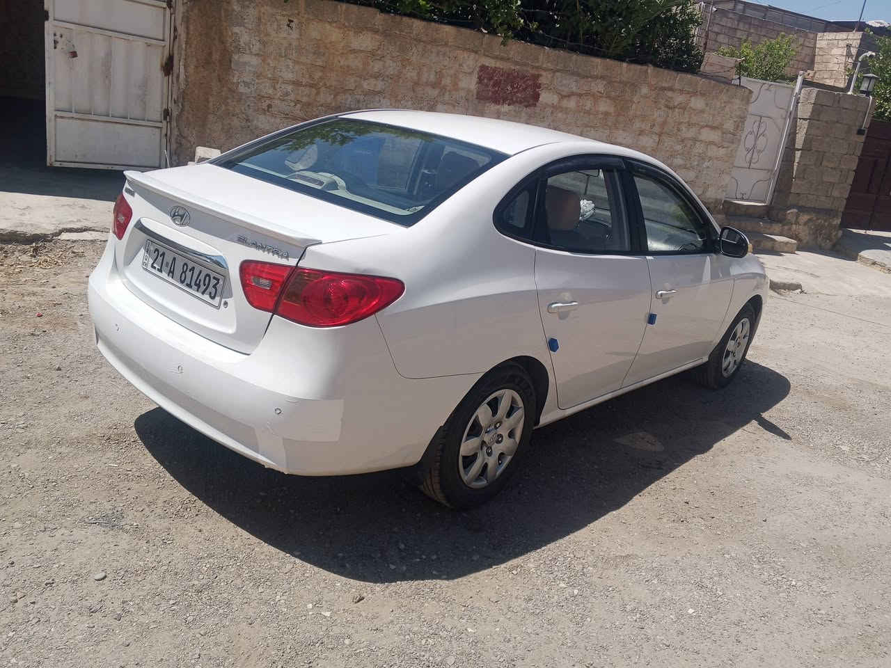 الانترا 2011 بدون صبغ لبيع محرك كير شرط تبريد مكان سياره كركوك عرفه السعر 110 بي مجال اتصال *********** السونار موجود مع الصور
