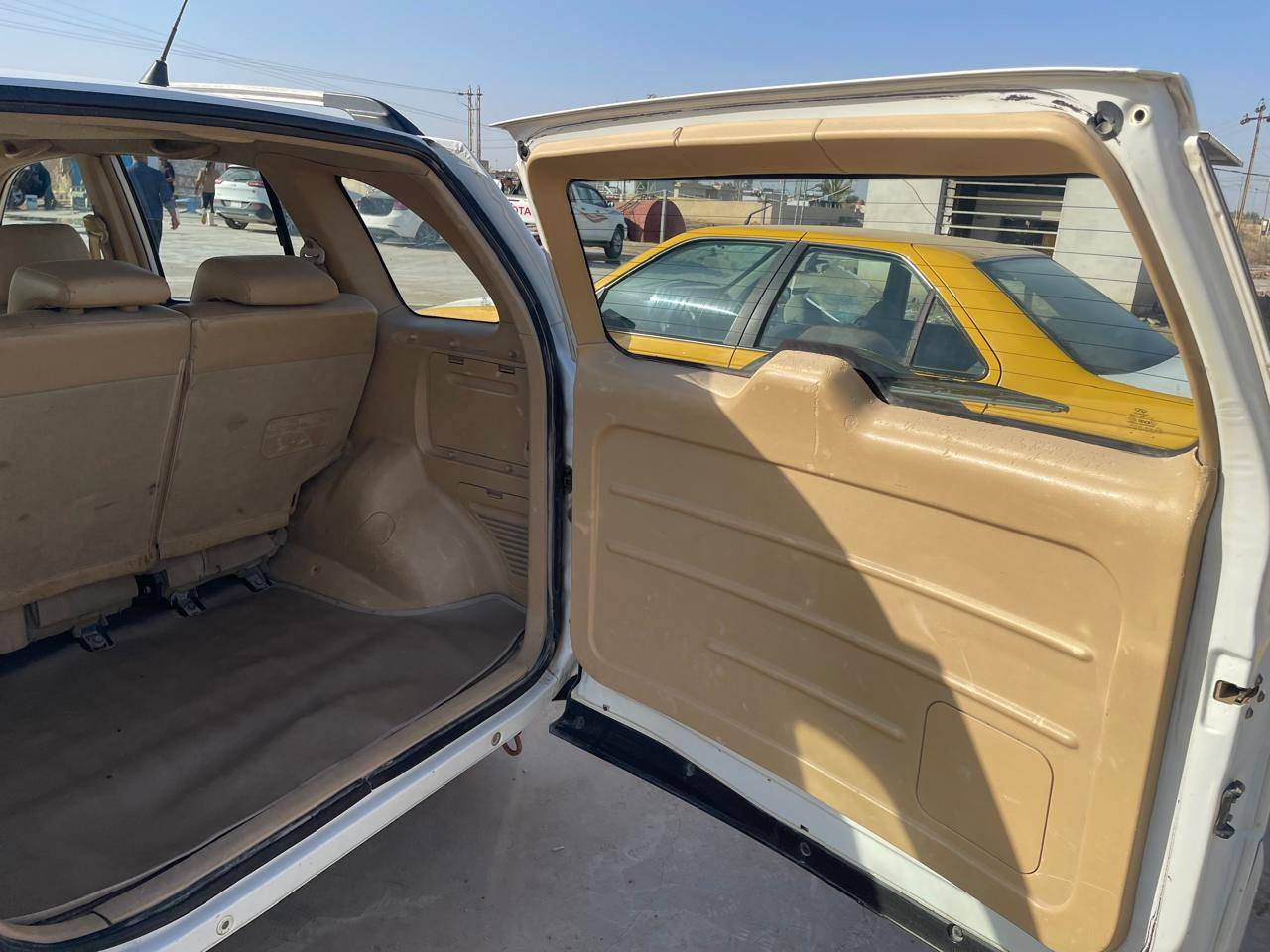 تيكو للبيع 2013كفاله من تبديل وضربه  وصبخ تبريد تدفئه  تدفئه كشنات تحكم ستيرن كله شغاله كهربائيات  حداديه جديد تايرات جديد السعر 52 وبيه مجال قليل باقي التفاصيل اتصل ع ***********
