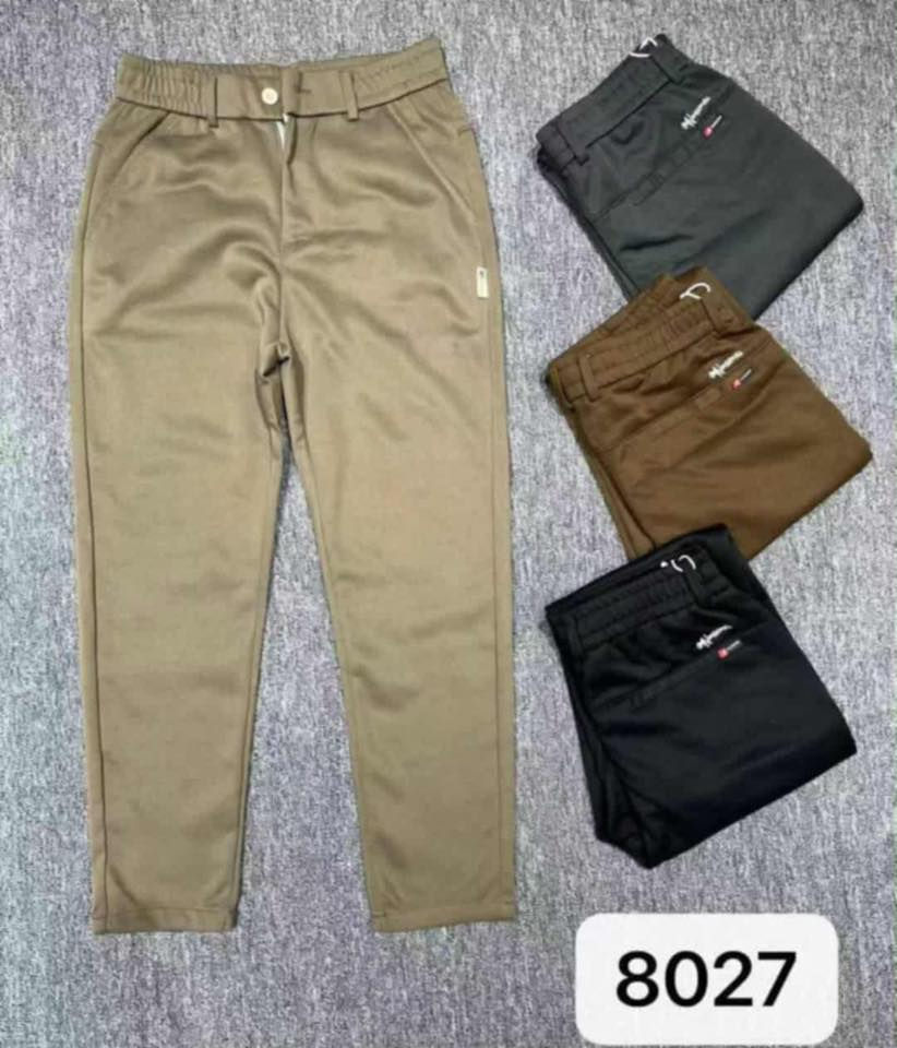 السلام عليكم ملابس ما تعزيله للبيع بيه هواي غراض ***********
