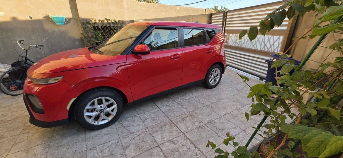 🔥 للبيع | كيا صول 2020 🔥
🚗 نظيفة جدًا – استعمال شخصي ومرتبة
📍 اللون: أحمر جذاب ❤️
⚙️ المواصفات:
محرك 2.0 لتر قوي 💪
147 حصان
قير أوتوماتيك CVT
سبورت رياضي
🛡️ الأمان:
مانع انزلاق
نظام ثبات
رادارات أمامي وخلفي
كاميرا خلفية
📱 الإضافات:
شاشة + بلوتوث
Apple CarPlay + Android Auto
حساسات
مثبت سرعة (حسب الفئة)
❄️ الراحة:
مكيف بارد ❄️
داخلية مرتبة ونظيفة
سيارة مريحة واقتصادية
📌 ملاحظات:
السيارة ما تحتاج ولا فلس 🔧
فحص كامل وجاهزة للاستخدام
اقتصادية بالبنزين ومناسبة للمدينة
💰 السعر: مناسب وقابل للتفاوض للجادين فقط
١٣٥ ورقة قابل للتفاوض للاستفسار الاتصال على الرقم ***********
