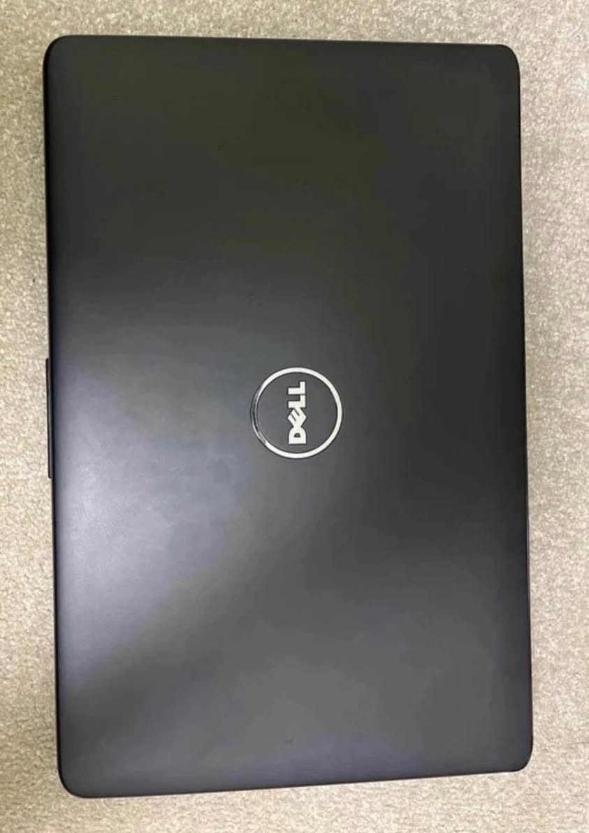 Laptop dell Inspiron 1545
نظام التشغيل windows7
المعالج lntel core T6600
حجم الشاشة 15.6
كاميرا ويب مدمجة بدقة 1.3 ميجابكسل مع ميكروفون رقمي.
بطارية ليثيوم أيون بجهد 10.8 فولت
السعر 150 الف العنوان بغداد المنصور *********** بغداد, العراق
