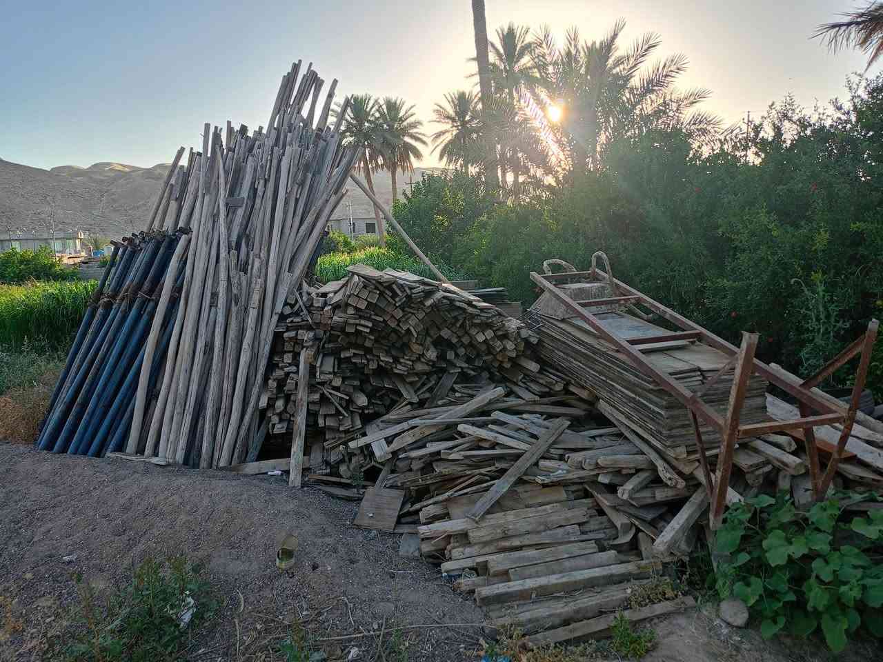 مكلف بالنشر 
خشب وخباطة وگية للبيع 
غير متواجد عالفيس 
اتصال ***********

