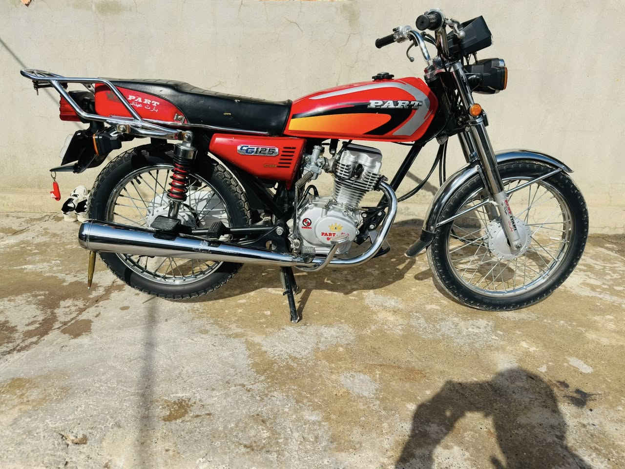 اسلام عليكم للبيع بارت 2015 جان مخزون بعدو علا وضع البلاد مامفتوح ولا مبدل بي شي مكينه شرط معدل ونشاط 3ترفه شرط الشراي يتصل علرقم *********** مامتواجد مراسلا
