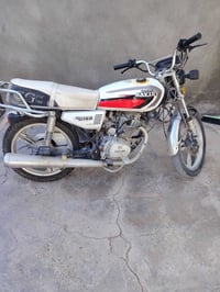 دراجه سيفان مديل ٢٢ الوكيل حمودي العارضي  السعر ٨٠٠ اتصال واساب على ال...