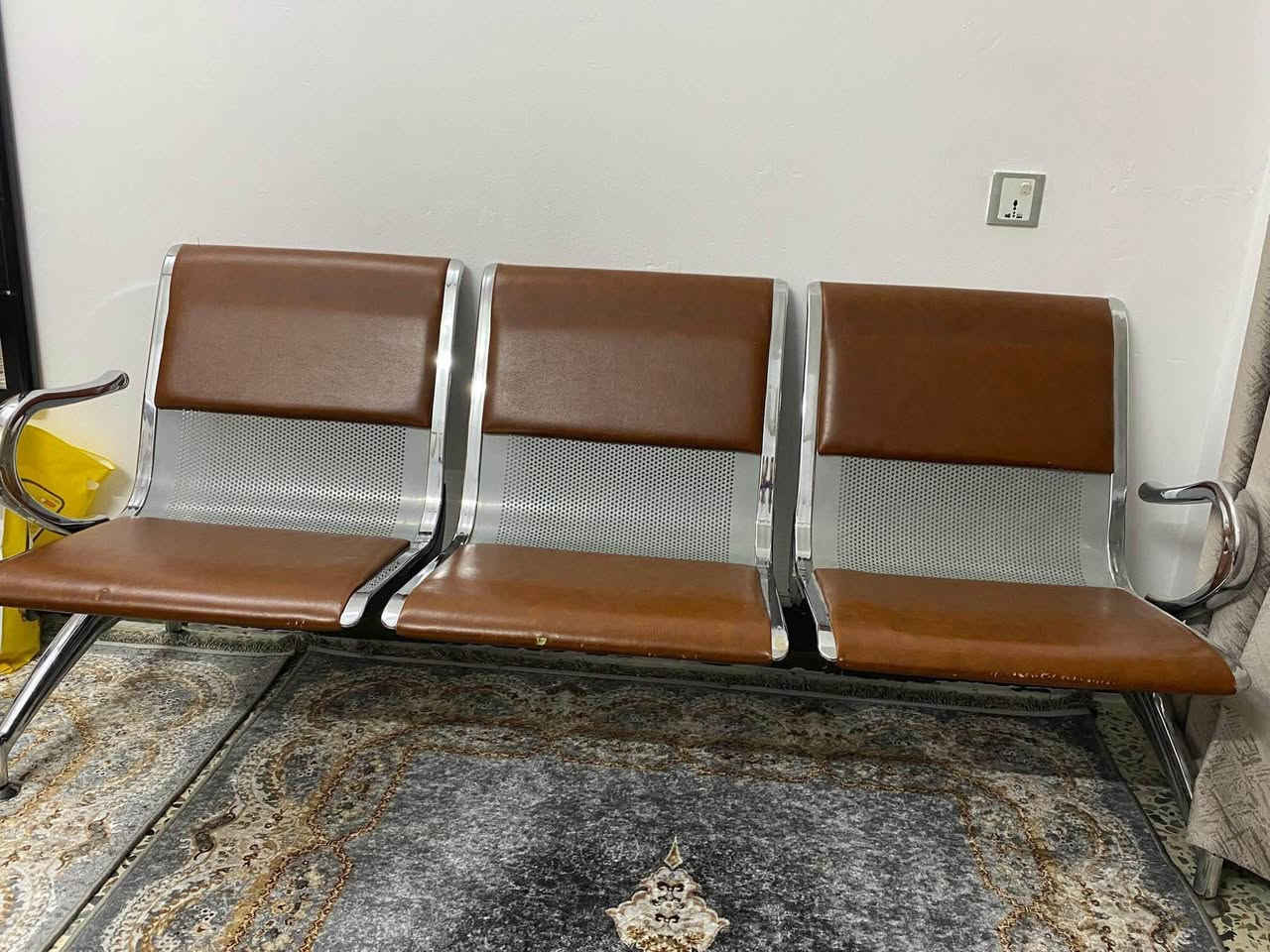 كرسي انتظار 

اي كسر مابيها قفلها ٧٠  الف موصل, نينوى


**إذا كنت صاحب هذا الإعلان وتريد حذفه لأي سبب، رجاءا أرسل رسالة إلى الدعم الفني**