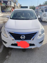 نيسان صني للبيع موديل 21 ماشيه 80  سعر 110معه مجال شراي يتصل 078003547...