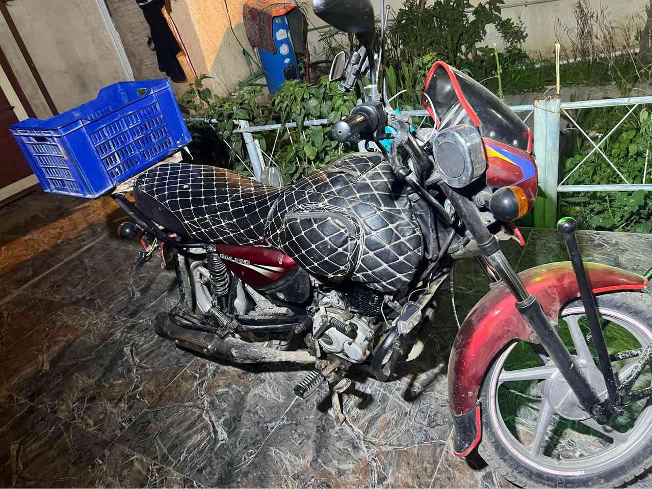 بوكسر موديل 2018اوراقً اصولي كامله دراجه نضيفه ومرتبه مجفته شركه كله جديد كهربائيات كلها شغال اشاير هورنات نقصها  شخاطه  مرات تخربط بس تشغل طبيعي سعرها 625 او  للمراوس رقمي *********** بلاد, صلاح الدين
