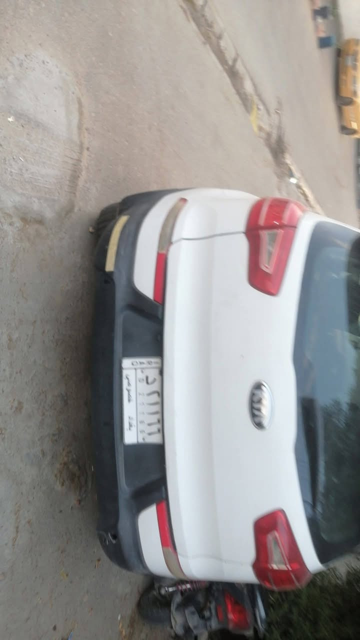 سبورتج ١٤ جفيه خفيفة ومعمره خليجي مكينه ٤ سلندر دوش جاهزة من كل شيء بسم زوجتي رقم بغداد مكانة بغداد اعظميه نقال *********** سعر   شده و٥
