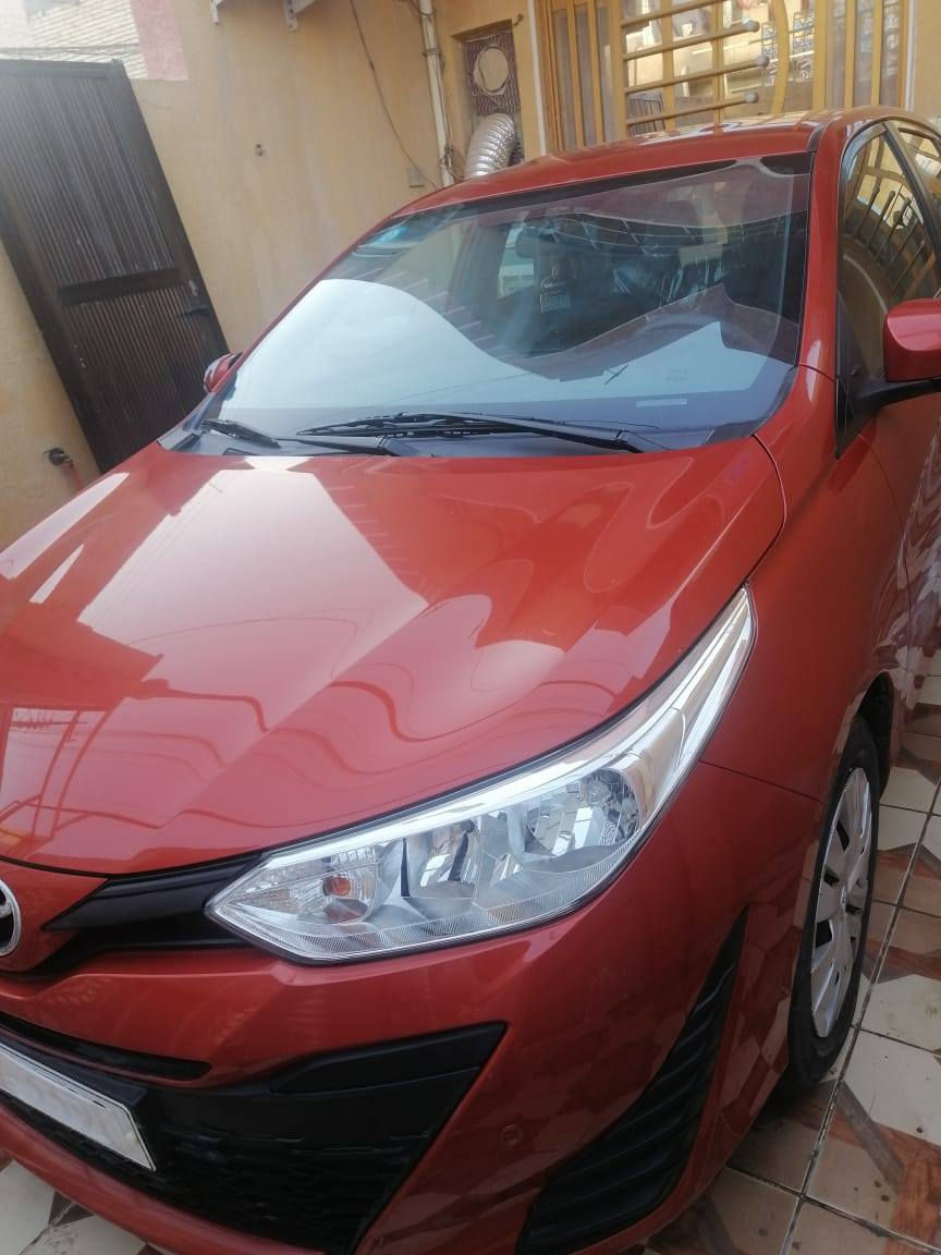 للبيع تيوتا يارس موديل ٢٠١٩ لون مشمشي جديدة بمعنى الكلمة ماشية ٦ ألف كيلو مضمومة وصيانة بالشركة مبدل دهن ٦ مرات ومكتوب بالكتيب الصيانه للسيارة كشر نظيف مكفوله محرك وكير وكشر بدون صبغ ولا تبديل ولا بارد محرك ١٥٠٠ تخم تاير جديد مال الشركة ياباني والسبير مانازل والكتابة عليه مامستعمل، شاشة وكامرة خلفيه وكامرة امامية عمل  لتسجيل الحوادث والطريق حساسات أمامي وخلفي مري نطوي وتفتح بدكمة الجام كهرباء وجامة السايق اوتوماتك مساحات أمامي خلفي لأنها تعتبر عالية سيارة نظيفة وماكو اختها والي يدور نظيف واخت الزيرو لا فوتها
مكانها بغداد ***********
