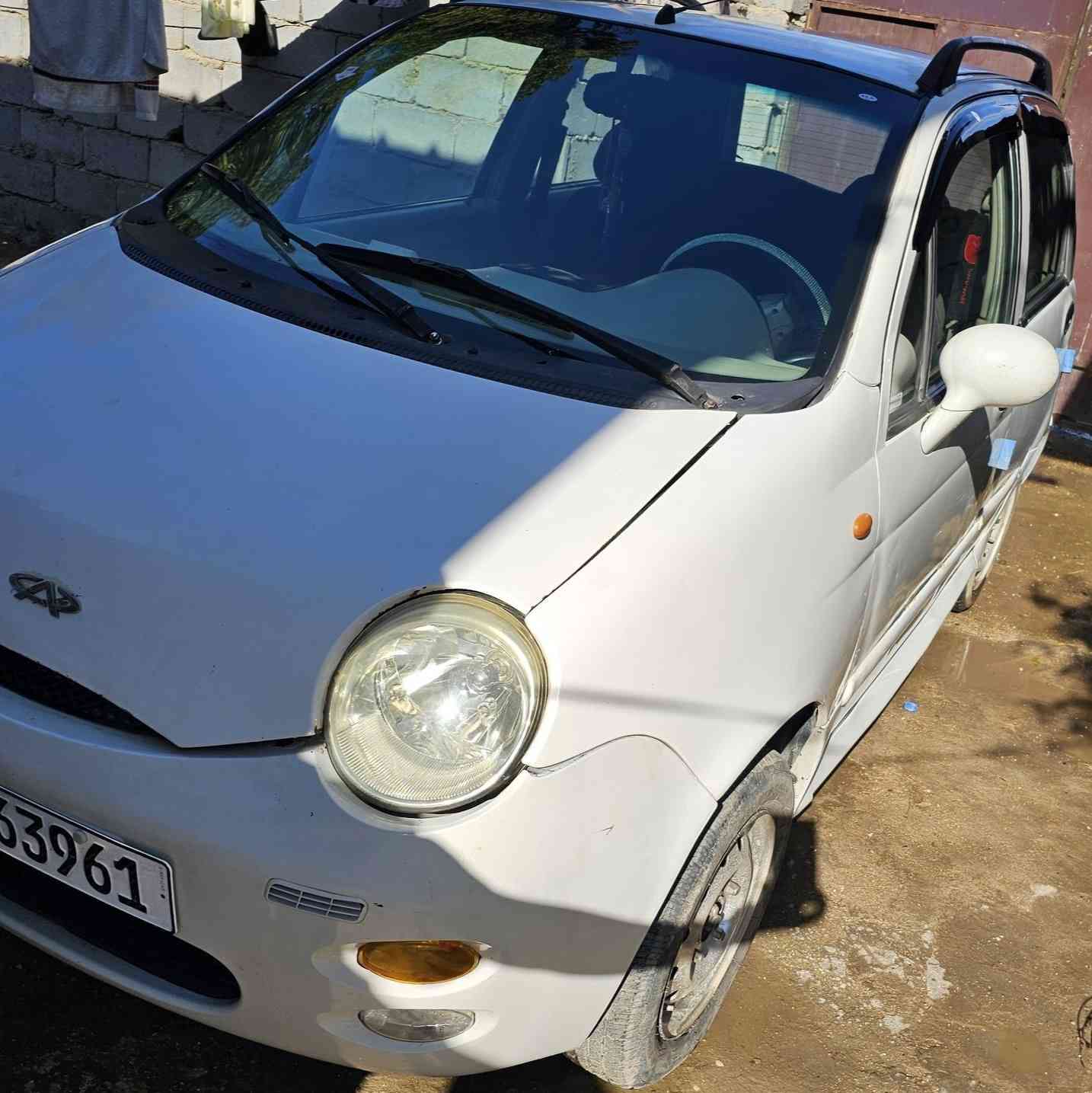 كيو كيو 2012  (كير عادي وتماتيك) السعر ٣٠ مكان بغداد المحموديه 
***********
