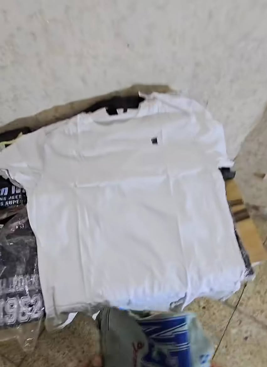 تشيرت خامة قطن درجة أولى 🔥
✔️ قماش مريح وناعم
✔️ جودة عالية ومناسب للاستخدام اليومي
✔️ عملي لكل الأوقات
💰 سعر قطعه 3000
🚚 التوصيل: 200
للطلب راسلنا خاص 📩 بغداد, العراق


**إذا كنت صاحب هذا الإعلان وتريد حذفه لأي سبب، رجاءا أرسل رسالة إلى الدعم الفني**