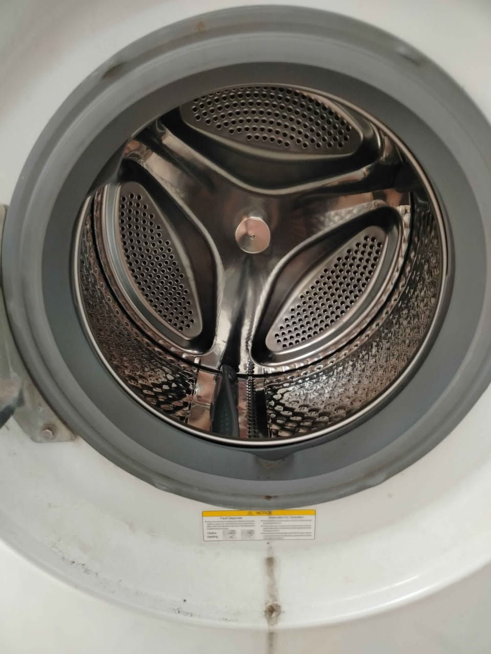 عطل بلكهرباء الماطور بلشرط والحوض كلش نضيف كركوك *********** كركوك, العراق
