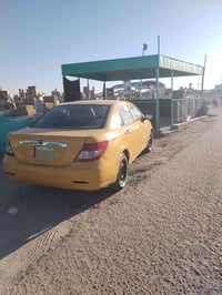 سايبا • ٢٠١٥ • ابيض