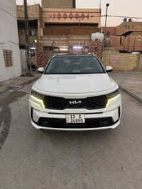 6سلندر   بنوراما  ٧ راكب  ٣ قطع تبريد بصمه  كرسي السايق كهرباء جنطه كه...