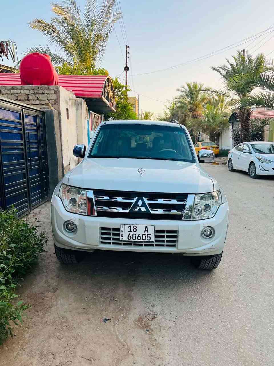 باجيرو 2014 حبتور محرك 3500   v6….
———المواصفات——-

فتحة سقف (سلايد)

التبريد ثلاث قطع  

سبعه راكب

كشاف + زراكات لايت

دمام خلفي

حساسات

كراسي جلد 

ماشيه ١٥٠  بالاضافه الى تايرات جديده رقم بابل انكليزي بأسمي
اتصل ودلل 
***********
