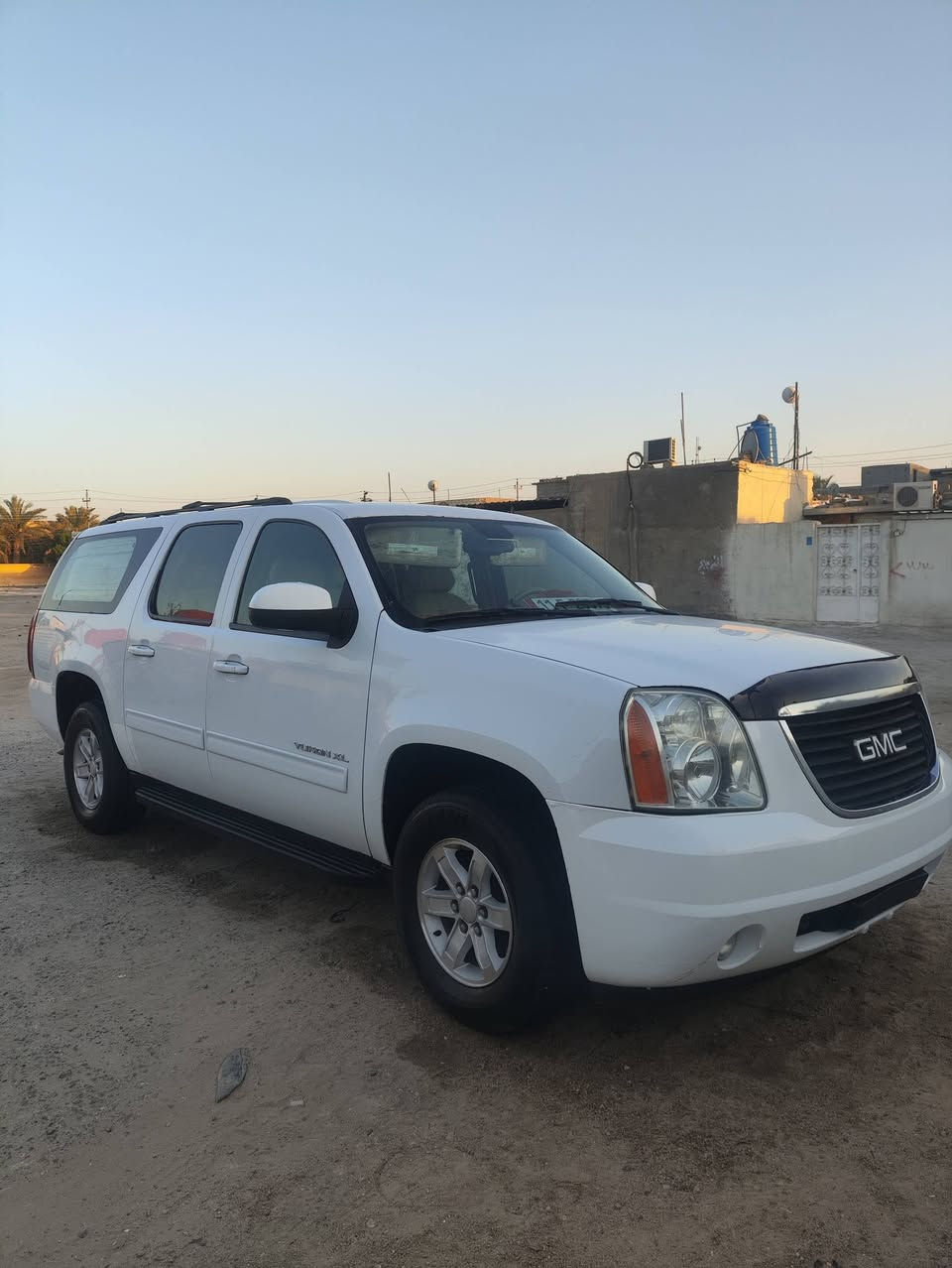 يوكن مديل 2007 سياره جاهزه من طول لطول رقم بغداد تحويل ثاني يوم  تخم تاير تبريد محرك كير  حداديه كله جديد سعر 160بيه مجال بكان بصره رقم تواصل ***********
