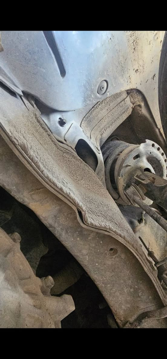 السلام عليكم  النترا موديل 2013
وارد امريكي  
كير محرك شرط قبل شهر شديت محرك جديد بل فلين 
منضومت غاز مشدود 
ليل واحد السيار ماكو اي تبديل شرط  بي بعض تصفي قليل حيل 
بسمي شرط تحويل 
رقم جديد لحد 2030
هز جديده 
طخم تاير جديد 
صدر امامي خلفي جديد 
عنوان كركوك 
سعر 105 بي مجال 
*********** كركوك, العراق
