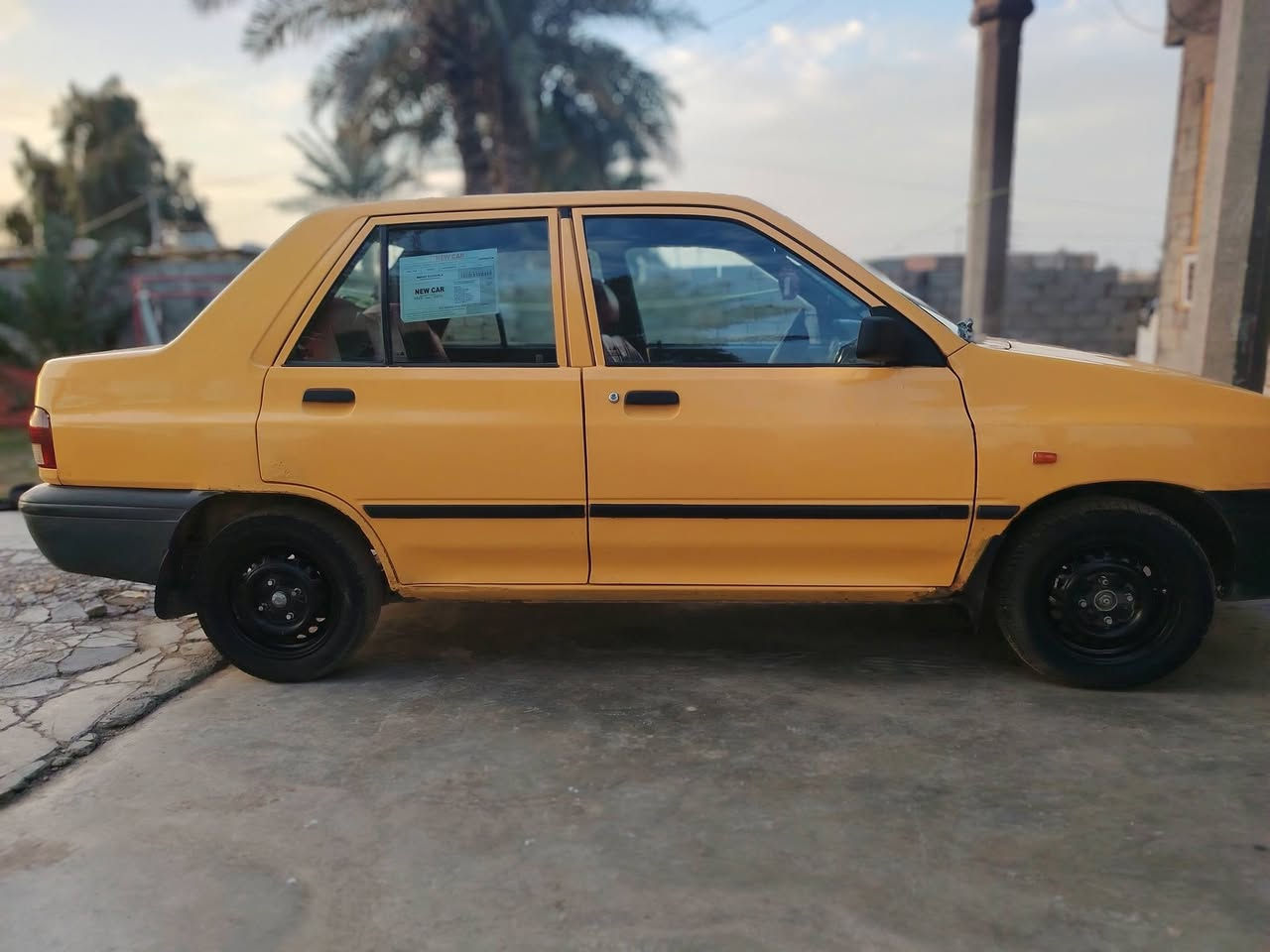 سايبا موديل 2017
مبدل بيه جاملغ وبنيد 
كير محرك مكفول
تدفىه تبريد 
شواصي بيه معمره 
السعر 36
***********
