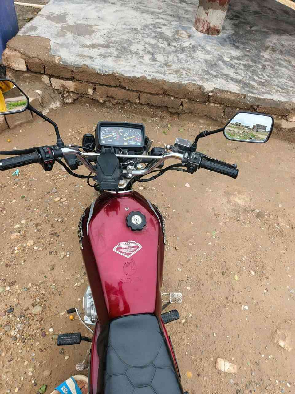 السلام عليكم دراجه سيفان ٢٠٢٠محدثه ٢٠٢٣ السعر ٤٥٠ وبيهه مجال شي قليل المكان قضاء العلم 
الاستفسار ***********
