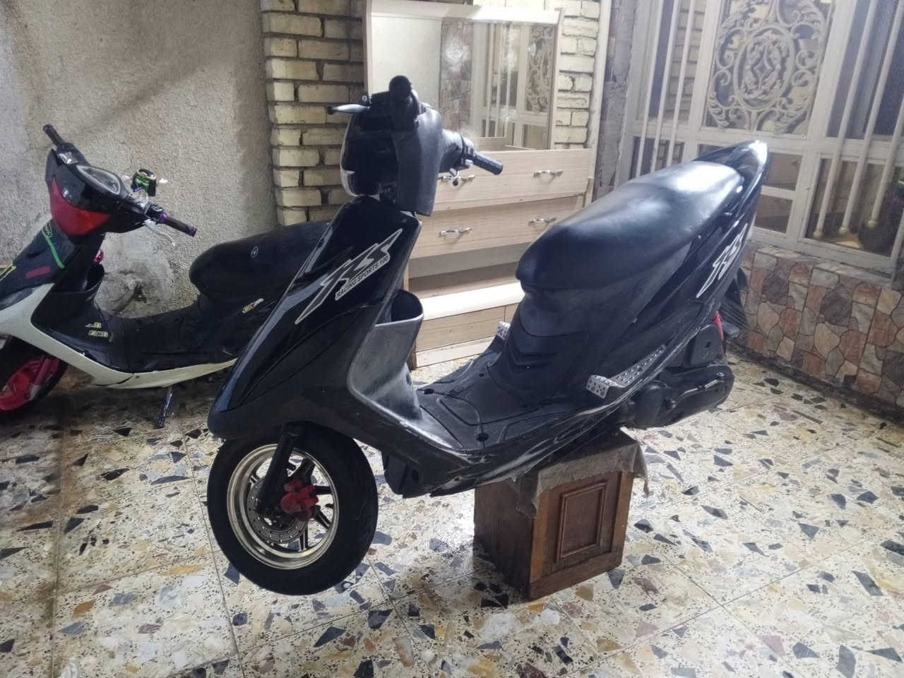 سلام عليكم ماكس عدله للبيع كامله سلف هندر باي وقت  دبلات وتايرات جدد كفرات كامله مكينه مكفوله نضوح تبخير بكن مكاني بغداد بلديات ***********
