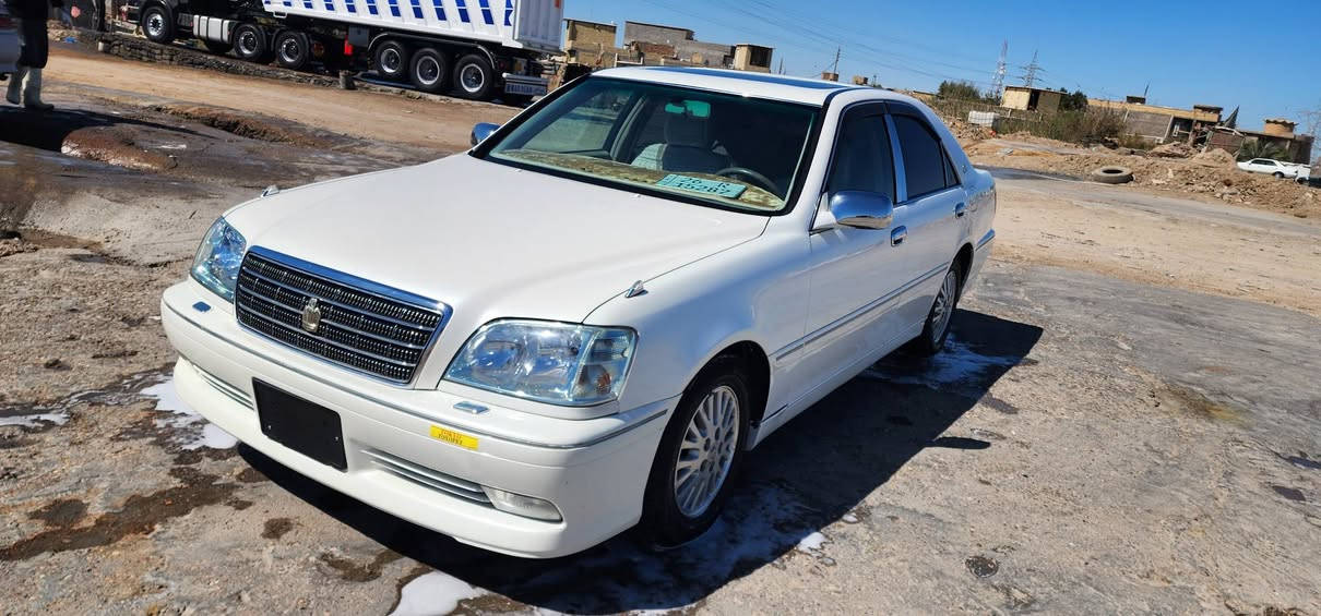 تويوتا كراون رويال مكفوله كفاله عامه ضربه وكص وسرقة ادوات ادوات حاويه بدون كص دخول جديد كرستال اصل مديل فتحه سقف كشنات كهرباء ستيرن كهرباء 🔋  رقم الهاتف 📱 ***********
