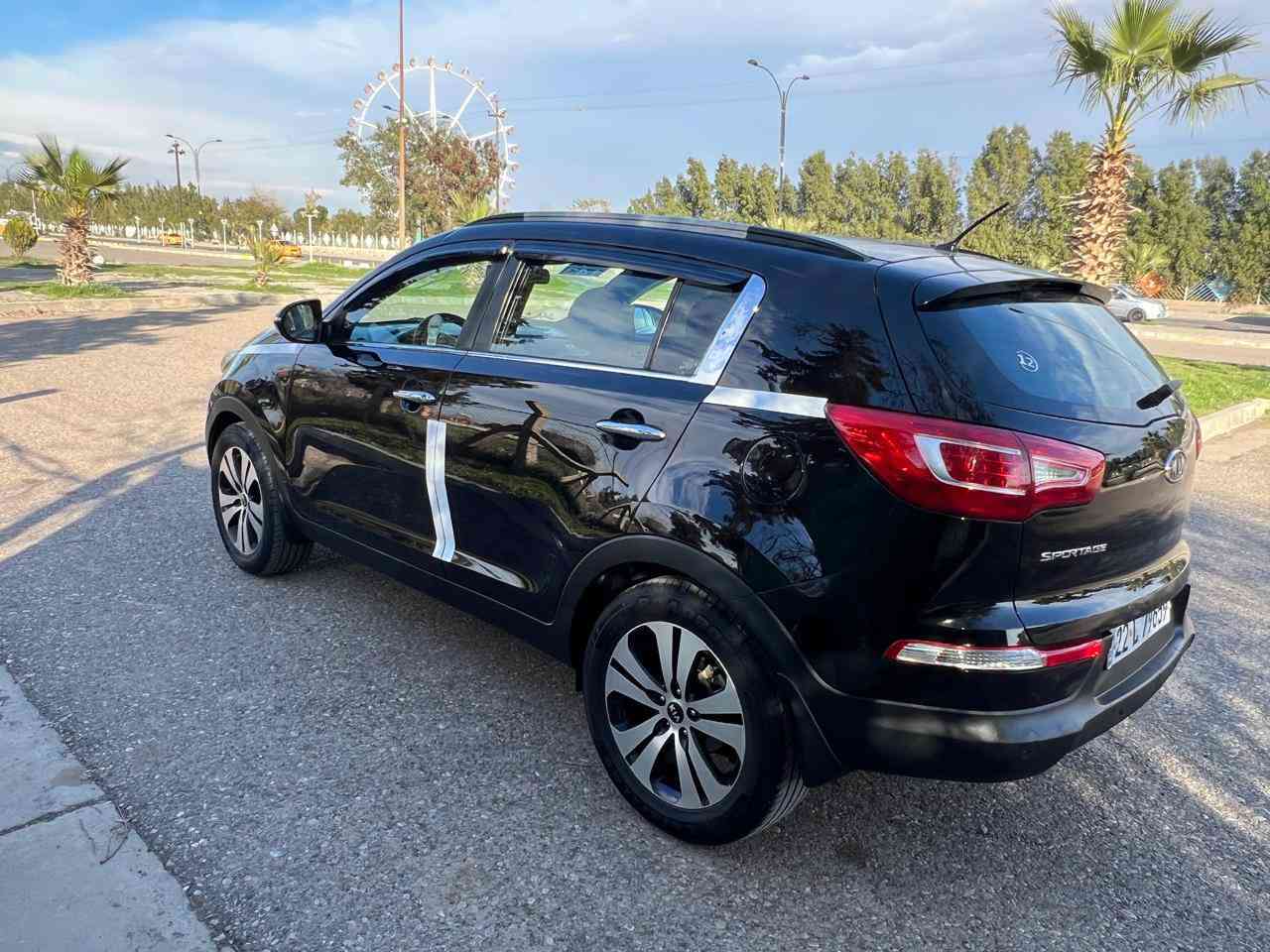 سلام عليكم سياره كيا سبورتاج 2012 للبيع او مراوس سيارة مواصفات فول سيارة بدون حادث بدون صبغ مواصفات فول كشن جلد كشن كهرباء داخل مشمشي بلادي حساسات أمامي مرايات شفت لايتات ليد سقف سلايت بي مكانين بارد 
سنويه جديد رقم جديد بي بطاقه بنزين سيارة وضع الشركة 
عنوان كركوك السعر 127 بي مجال بسيط شراي خابر رقم موبايل *********** كركوك, العراق
