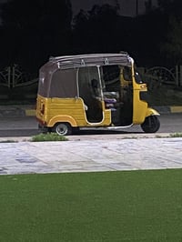 تكتك البيع موديل 20  شوفت عينكم تكتك كاعد ما عوزه شي السعر خاص الاستفس...