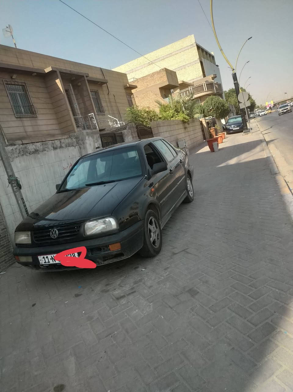 السلام عليكم جولف فينتو موديل 95 محرك 1800 جير عادي سياره حلوه نصبتها صديق جديد امامي خلفي سياره ما بيها اي نقص كهربائياتها حلوه زينه مكاني الدوره السعر 38 وبيها مجال بسيط***********
