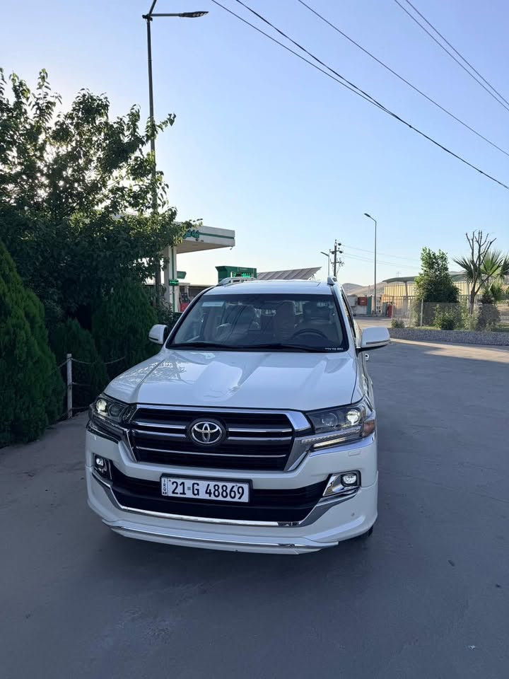 🚗 للبيع: تويوتا لاندكروزر 2020 (GXR Grand Touring)
سيارة نظيفة جداً وبحالة ممتازة (مال بيت)، جاهزة للاستخدام بدون أي نواقص.

📌 المواصفات:

 الموديل: 2020

 المواصفات: GXR Grand Touring (درجة ثانية)

 الشركة: ساس (SAS)

 المسافة المقطوعة: 91,000 كم

 الحالة العامة: نظيفة جداً وجاهزة، ولا توجد فيها أي عيوب أو مشاكل.

🛡️ الشروط والضمان:

 ** الكير والمحرك:** بشرط الفحص

 البودي وجميع أجزاء السيارة: بشرط الفحص والضمان الكامل

📞 للاستفسار ومعرفة السعر:

يرجى الاتصال برقم صاحب السيارة:

***********
عنوان سليمانية
