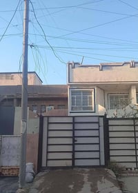 بيت سكني • ٦٢٫٥م • مدخلين