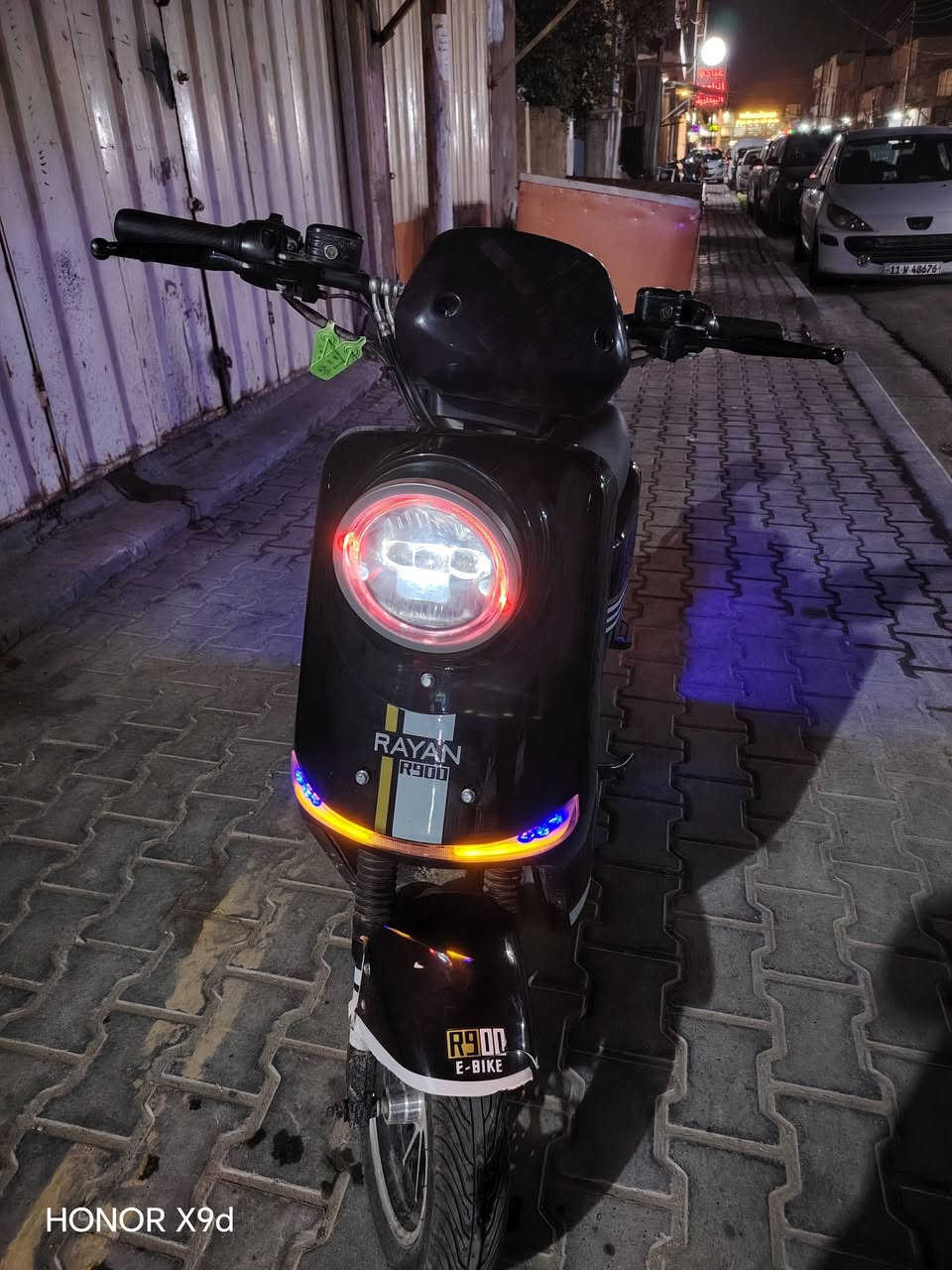 سلام عليكم دراجه الريان ار900 5بطاريات دراجه مفوله مستعمله قليل يجي وياه مري وسله كامله مكمله المكان كربلاء حي النقيب الرقم ***********
