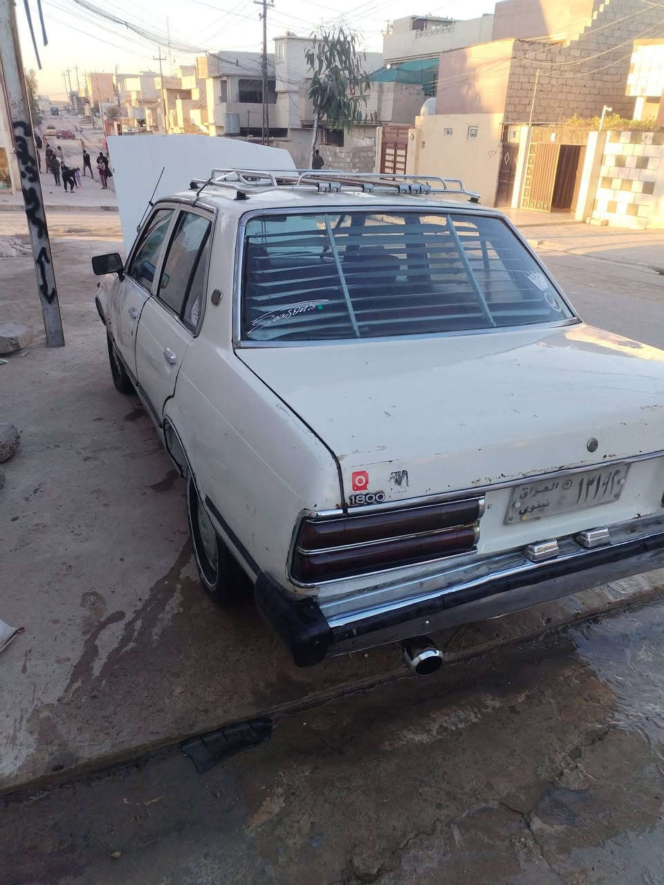 سياره البيع تدفيه تبريد شغال كربون بنزين بيه موديل 80 السعر على خاص واتصال على الرقم ***********
