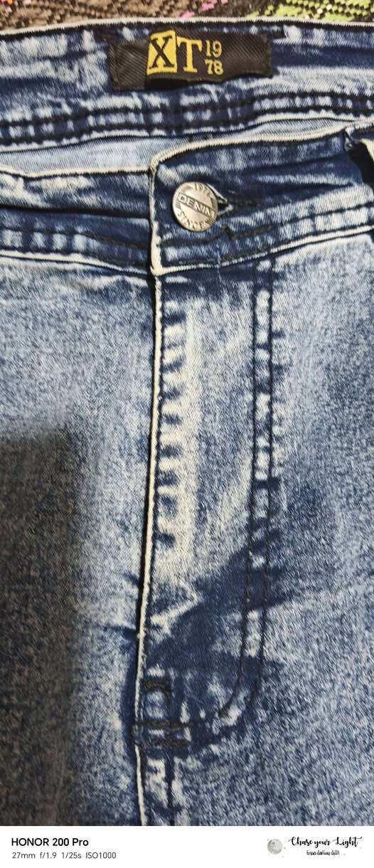 جنز ليكرا xt
قياس 36
طول 105 
حجل 17


**إذا كنت صاحب هذا الإعلان وتريد حذفه لأي سبب، رجاءا أرسل رسالة إلى الدعم الفني**