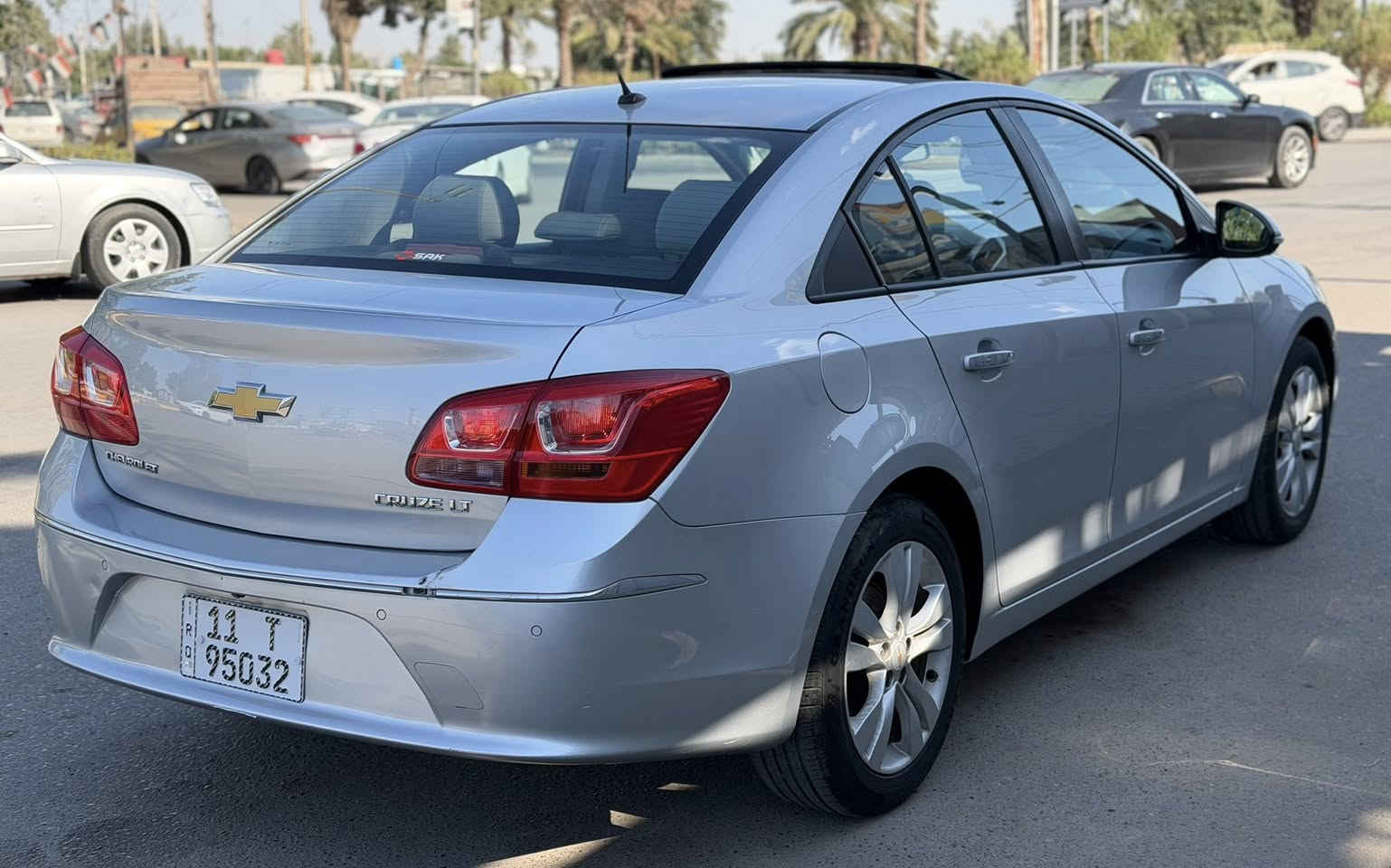 السلام عليكم
شوفر كروز خليجي وكاله المنصور (2016) فوول مواصفات 
ماشية. 36 الف كيلو

محرك 1800
فتحة / بصمة تشغيل / بصمة ابواب 4/ رادارات جانبيه /حساس خلفي /جلد / شاشة نفكيشن /لد امامي / وباقي المواصفات المعروفة  نظيفة جداً 
( كفالة عامة من الصبغ و البارد ) 

السعر 11,500 $
رقم بغداد بأسمي
مكانها بغداد / شارع فلسطين
***********

بيع فقط بدون مراوس
