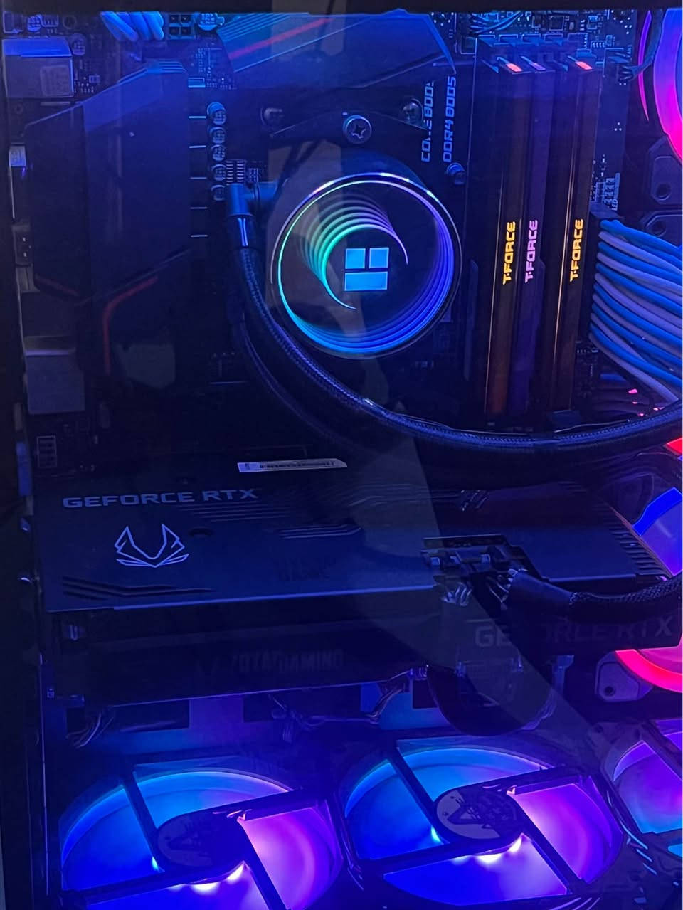 مبرد مائي ٣ مراوح 360 thermalright غراضه كامله اذا مراوس عادي هم البصرة, العراق


**إذا كنت صاحب هذا الإعلان وتريد حذفه لأي سبب، رجاءا أرسل رسالة إلى الدعم الفني**