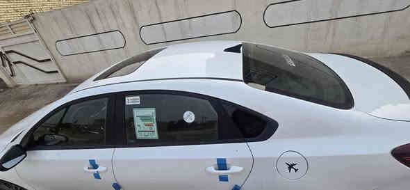 كيا فورتي جي تي لاين 2022
فول  مواصفات Gt Lian
فتحة سقف
سايد بريك دكمه 
كشنات جلد مع ختم الشعار Gt line
كشنات الامامية تدفئ تبريد
سستم سماعات harmn kardon 
شاحنة وايرليس 
تبريد بيانو تحكم منفصل جهتين 
رادار امامي توقف ذاتي + تحديد مسار
رادار جانبي 
بصمة تشغيل مع بصمة ابواب  تشغيل عن بعد 
بك لايت لد 
رادارات للتنبية عند الرجوع  + توقف ذاتي
اضواء ترحيب عند الاقتراب
كروز تثبيت السرعة
ستيرن رياضي حرف (D)
 ثلاث وضعيات قيادة (نورمل + سمارت + سبورت)
شاشة كبيرة  8 انج + GPS+ بوصله + كامره خلفية دواره 
محرك 2000 دوش 
ويل كب حجم 17 + كت رياضي بلادي
حادثها مبدل بنيد فقط وتعديل بلغود خفيف
السعر 162$ وبي مجال 
للاتصال او المراسله
***********
