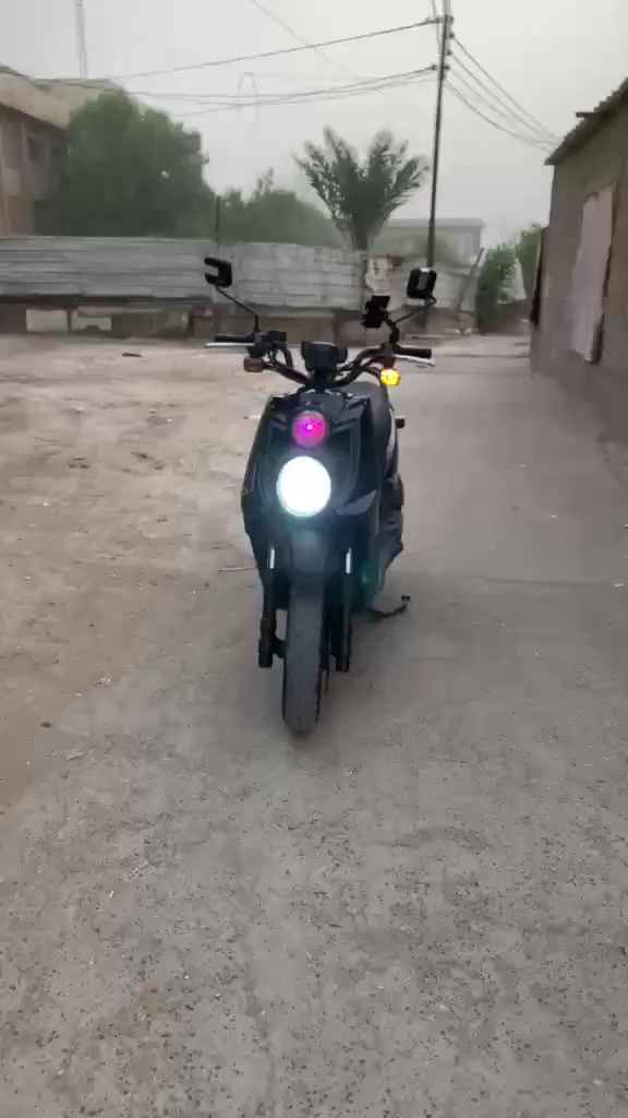 السلام عليكم دراجه البيع سكنس جبلي دراجه جديده صاله شهرين من نازله من الرنبه كفاله عامه بواحد 350 بيه مجال


**إذا كنت صاحب هذا الإعلان وتريد حذفه لأي سبب، رجاءا أرسل رسالة إلى الدعم الفني**