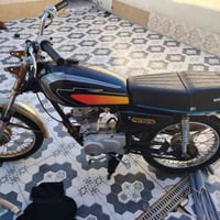 سي جي 125 • بدون 400