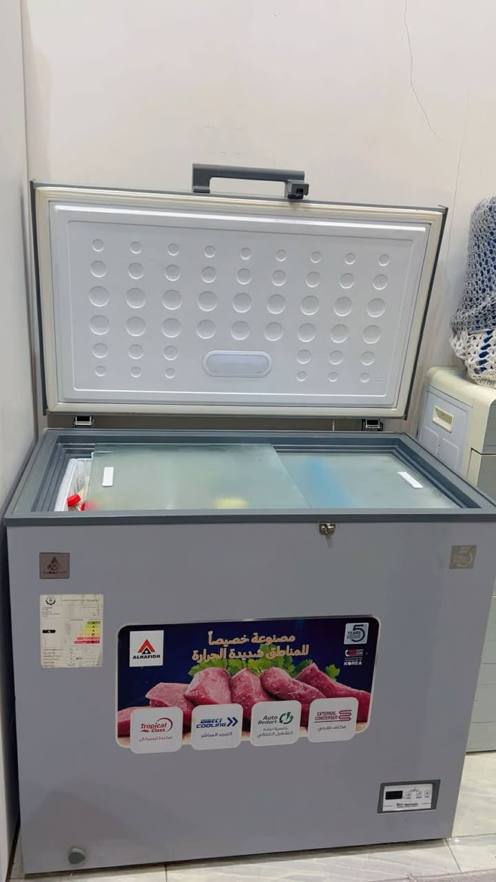 مجمده الحافظ اخت الجديده حجمها وسط ب175 وبيها مجال


**إذا كنت صاحب هذا الإعلان وتريد حذفه لأي سبب، رجاءا أرسل رسالة إلى الدعم الفني**