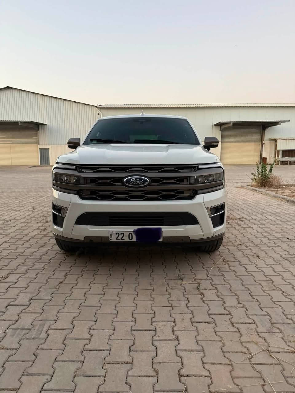 Ford Expidition King Ranch

فورد اکسبدیشن کینگ رانچ (اعلی من لمتد)

المودیل: ٢٠٢٣
***********

مواصفات: داخل جوزي، بانوراما، کشنات تدفئة و تبرید، مقاعد VIP و کلە کهربائي حتی الصف الثالث. بعد هوایة مواصفات بیها..

گیر و محرك مامفتوح و بشرط فحص.

شادین ویالة و الطایرات جديدە. دهن و هایدرولیك جدید.

دینار واحد مابیها مصرف. لو چان بیها دینار مصرف، ارجعلك ظعفين.

بیها صبع جامرلغ واحد، وشبرین بالبونید و جامرلغ اخر.
حادثها خفیف، ایرباکات سیستم بلادي.

السعر: ٣٥٨ ورقة و شویة مجال

للإستفسار (واتساب موجود)

***********
