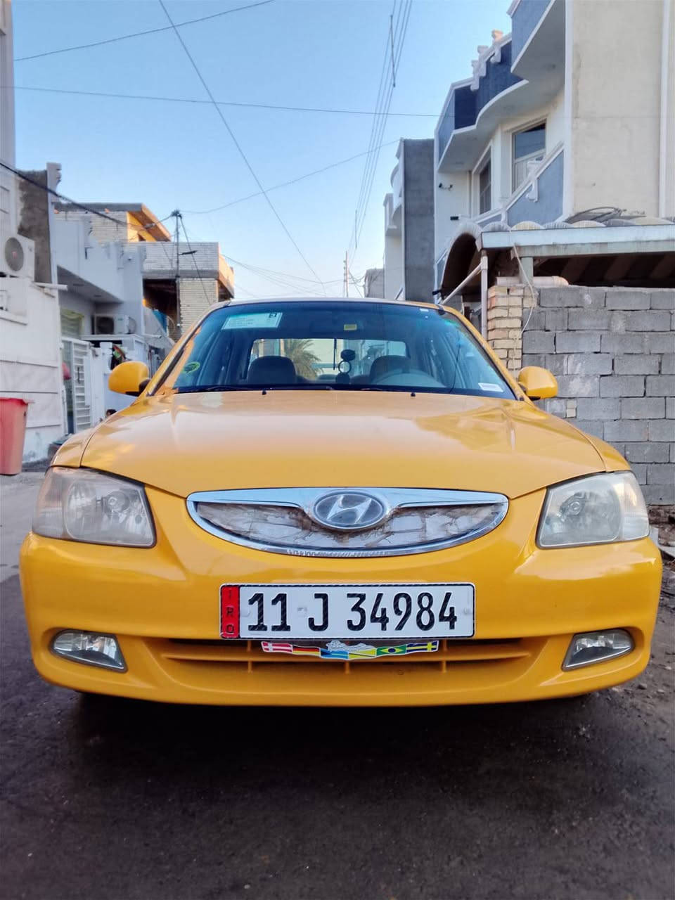 سلام عليكم للبيع هونداي فيرنه موديل 2014 سياره كير عادي مكينه صدر تخم تاير
بيه تعمير بلهلال فقط سياره بسمي ارقام انكليزي هزه جديده رقم بغداد ماشيه 133كم حقيقي سياره احله من الصور  مدوشمه بيت النحل مال جناي السعر 75قفل مكان السياره بغداد الدوره هور جب رقم الهاتف ***********
