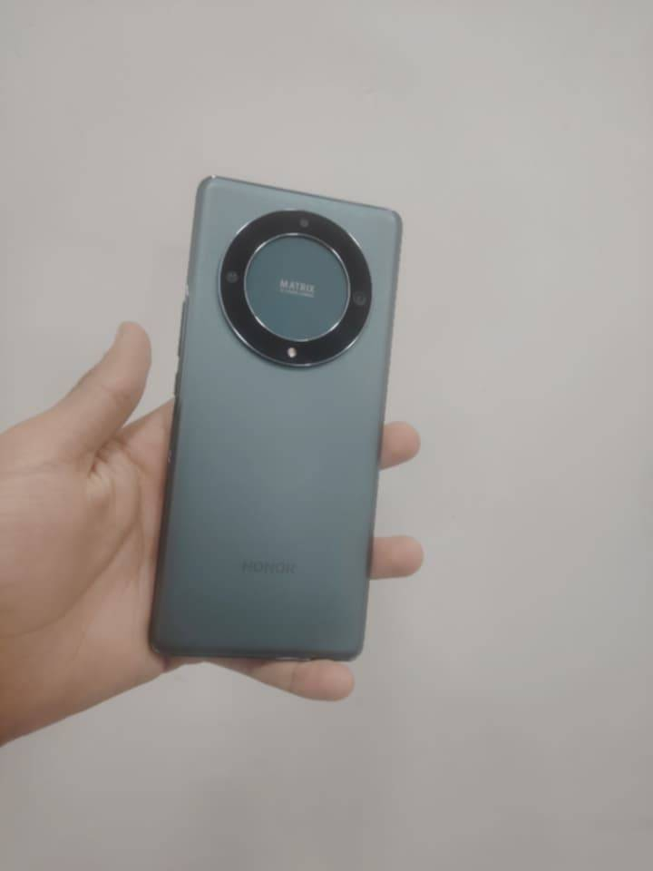 هونر X9a ذاكرتو 256 ورامو 13 جهاز حيل نضيف سعرو 200


**إذا كنت صاحب هذا الإعلان وتريد حذفه لأي سبب، رجاءا أرسل رسالة إلى الدعم الفني**